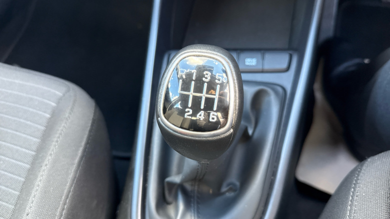 Hyundai i20 1.0T GDi 48V MHD SE Connect 5dr Petrol Hatchback